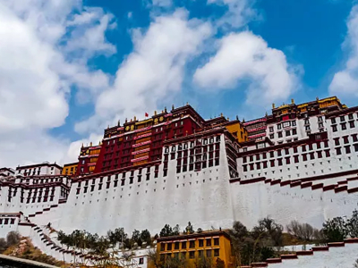 西藏净土健康产业创新发展示范区